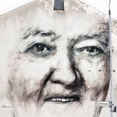 Reykjavík Adventskalender: Mural Guido van Helten